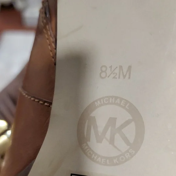 Flawed Michael Kors Brown Leather  Heeled Ankle Boots Booties - Picture 9 of 14